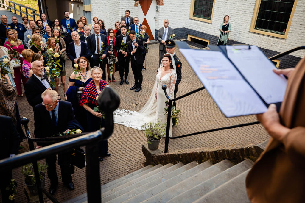 trouwen-bij-kasteel-Ammersoyen-09